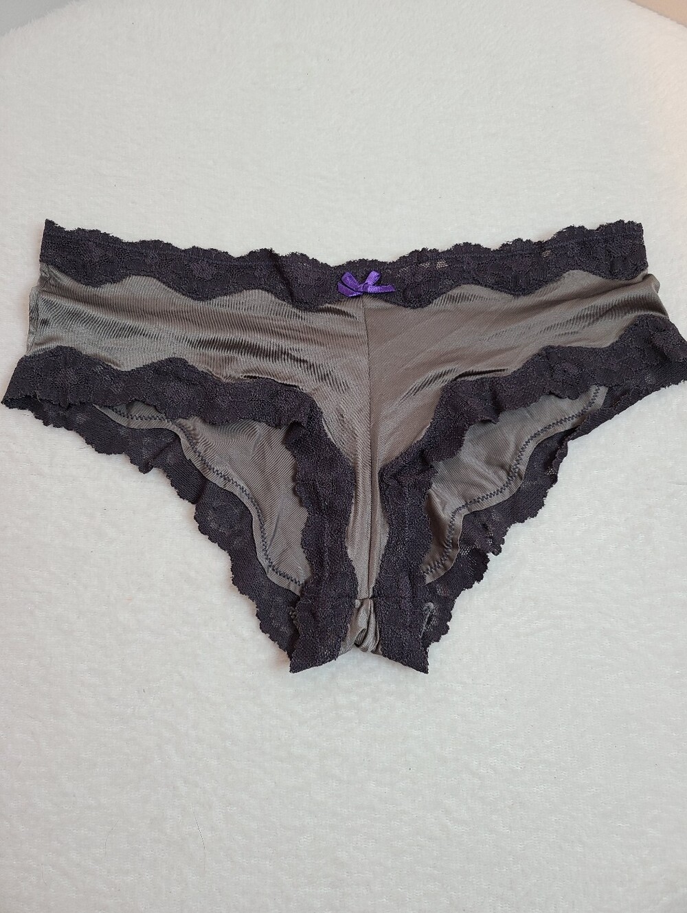 Maidenform Silky Satin Lace Cheeky Hipster Panty Size M Gray Black